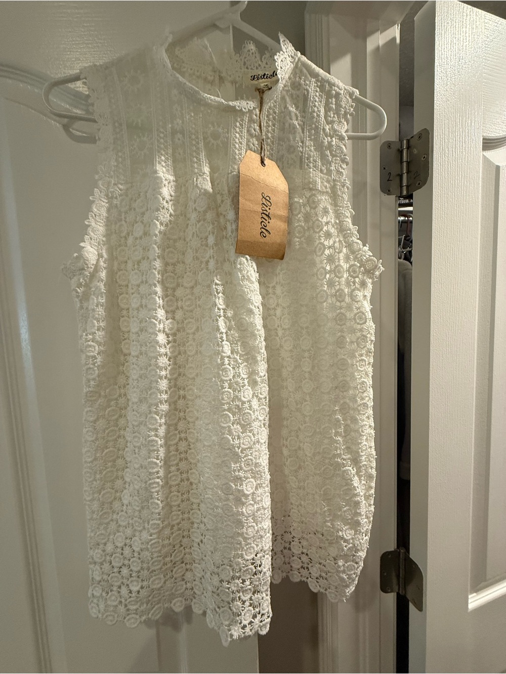 Listicle Ivory Floral Crochet Sleeveless Blouse